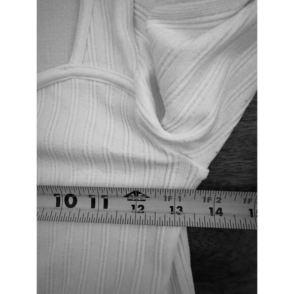 One Step Up Y2K Streetwear Minimalist Long Sleeve Ribbed Crop Top White Size XL - Picture 4 of 6